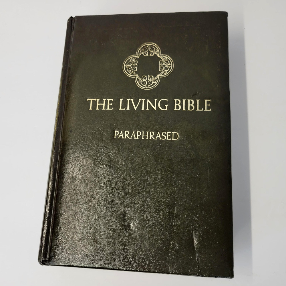 Vintage The Living Bible Paraphrased Kenneth Taylor 1971 Hardcover‎ Tyndale Book